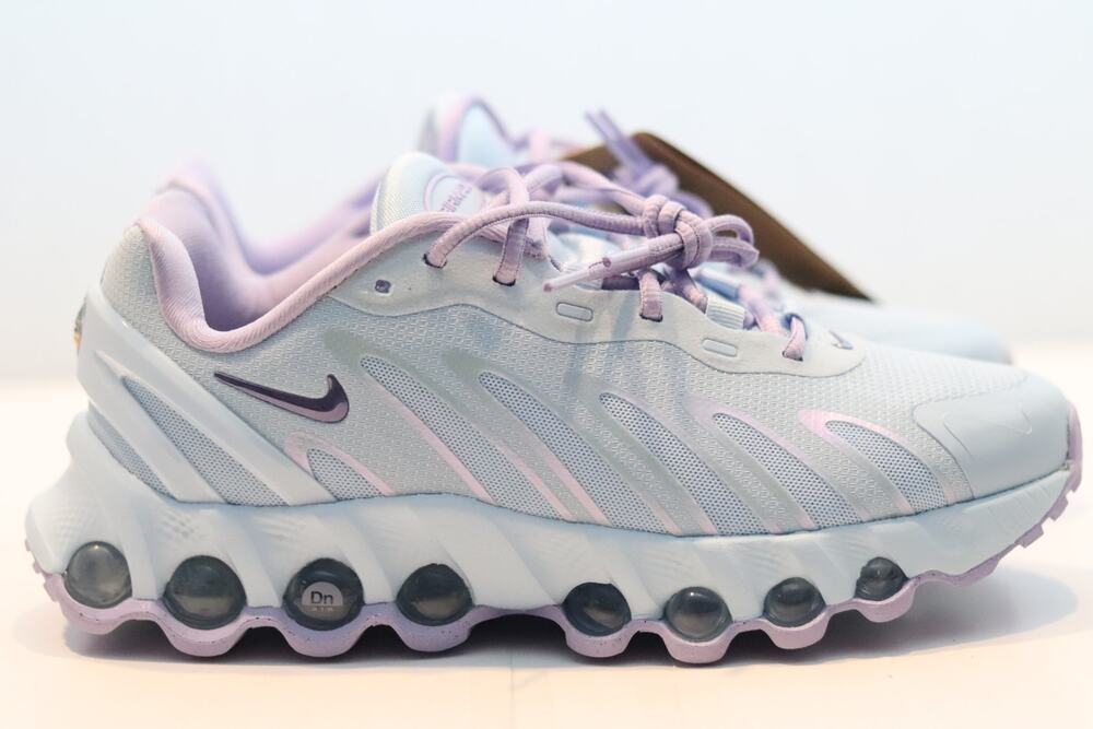 Nike Air Max DN8 NA13 Sz 5Y